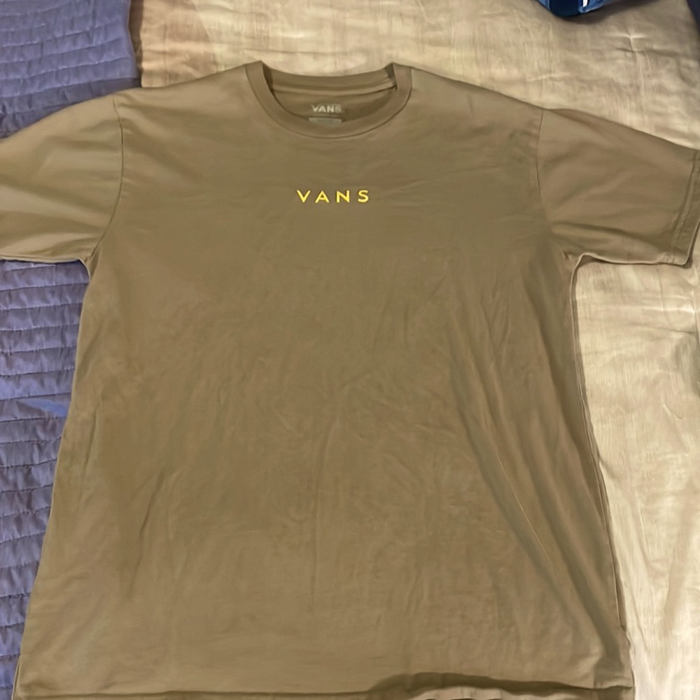 Vans tan T-shirt
